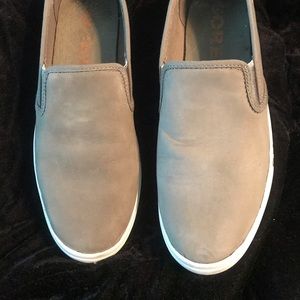 Sorel GUC Sz 9.5 campsneak sneaker grey/green